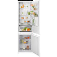 Холодильник Electrolux ENA7CE19S